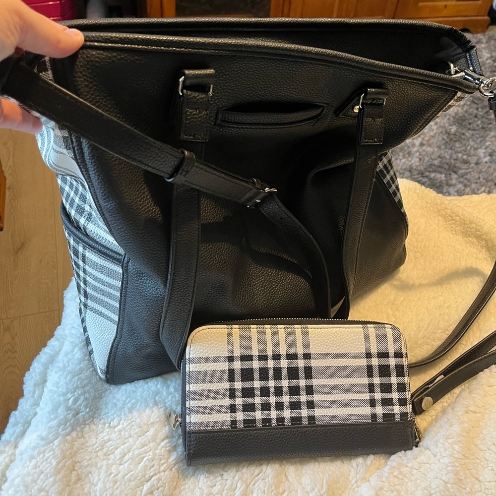 Large thirty one tote with matching wallet